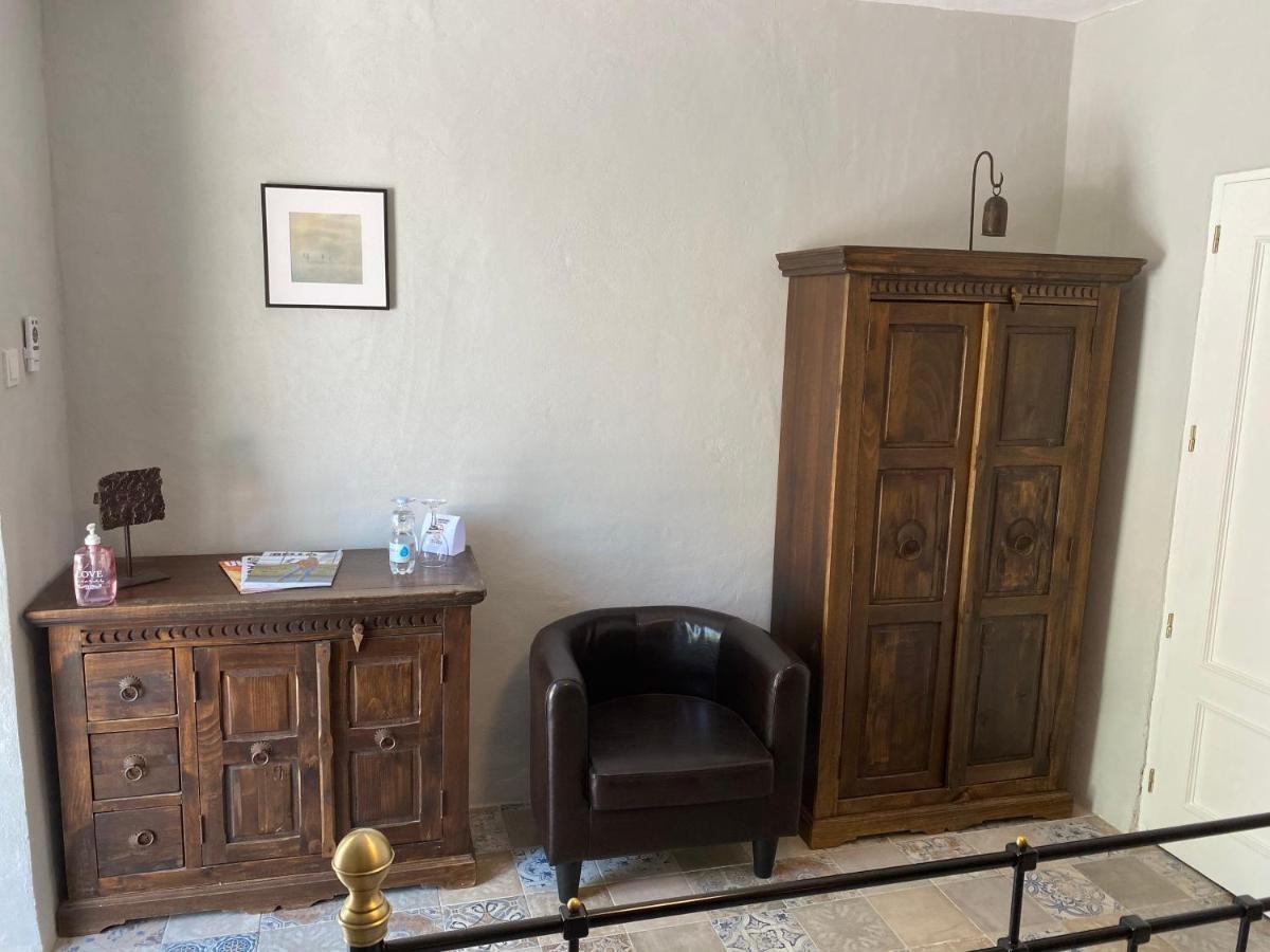 B&B Los Lujos Oria Εξωτερικό φωτογραφία